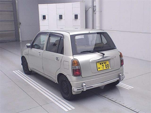 DAIHATSU MIRA GINO