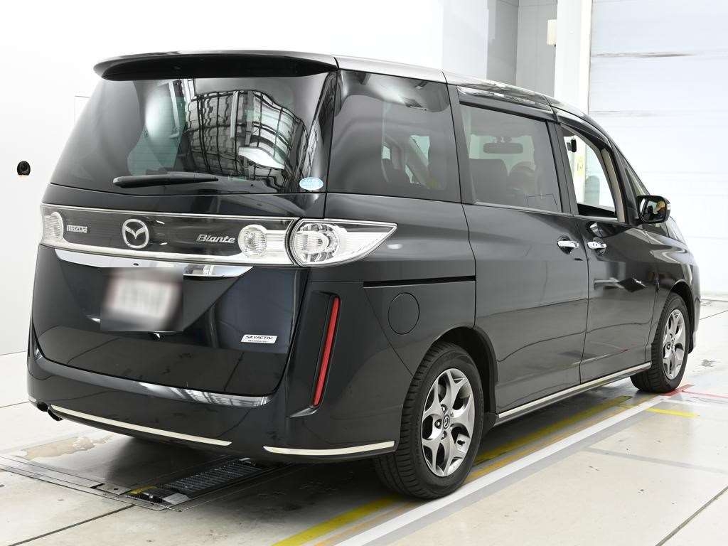 MAZDA BIANTE