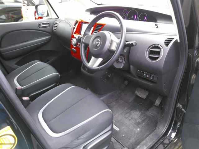 MAZDA BIANTE