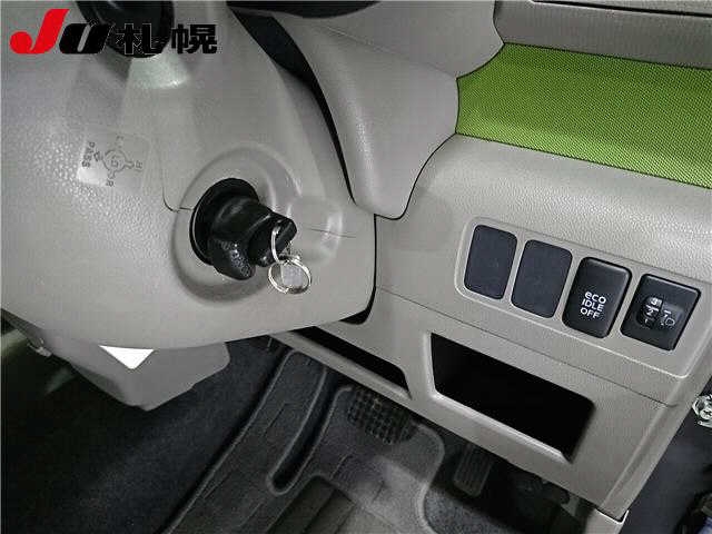 TOYOTA PIXIS SPACE