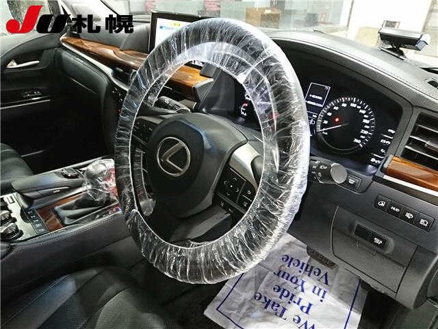 LEXUS LX570