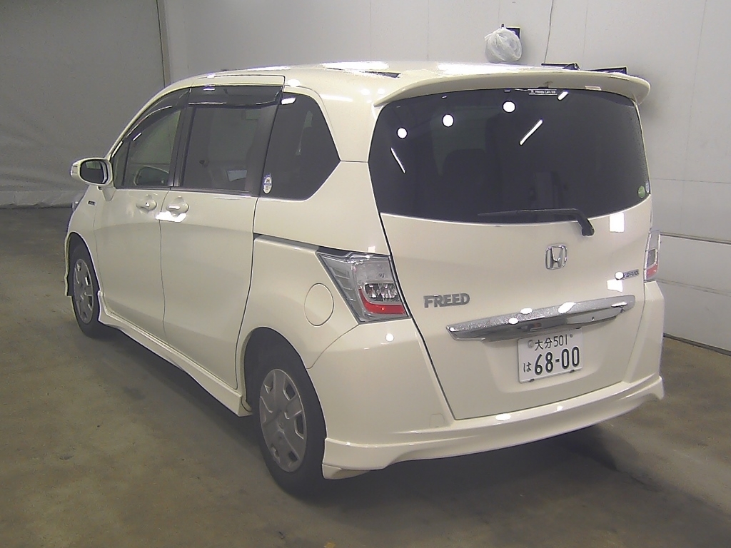 HONDA FREED