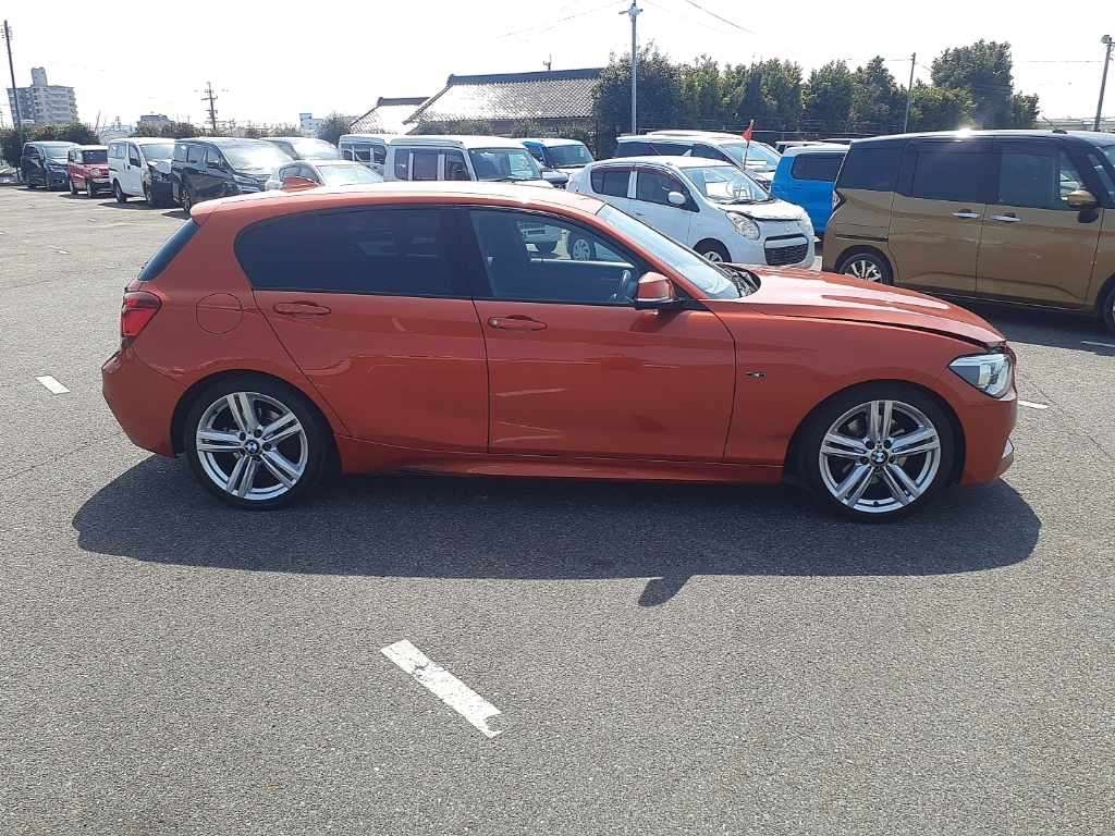BMW 1-SERIES