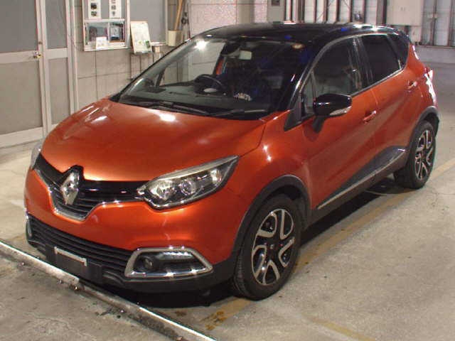 RENAULT CAPTUR