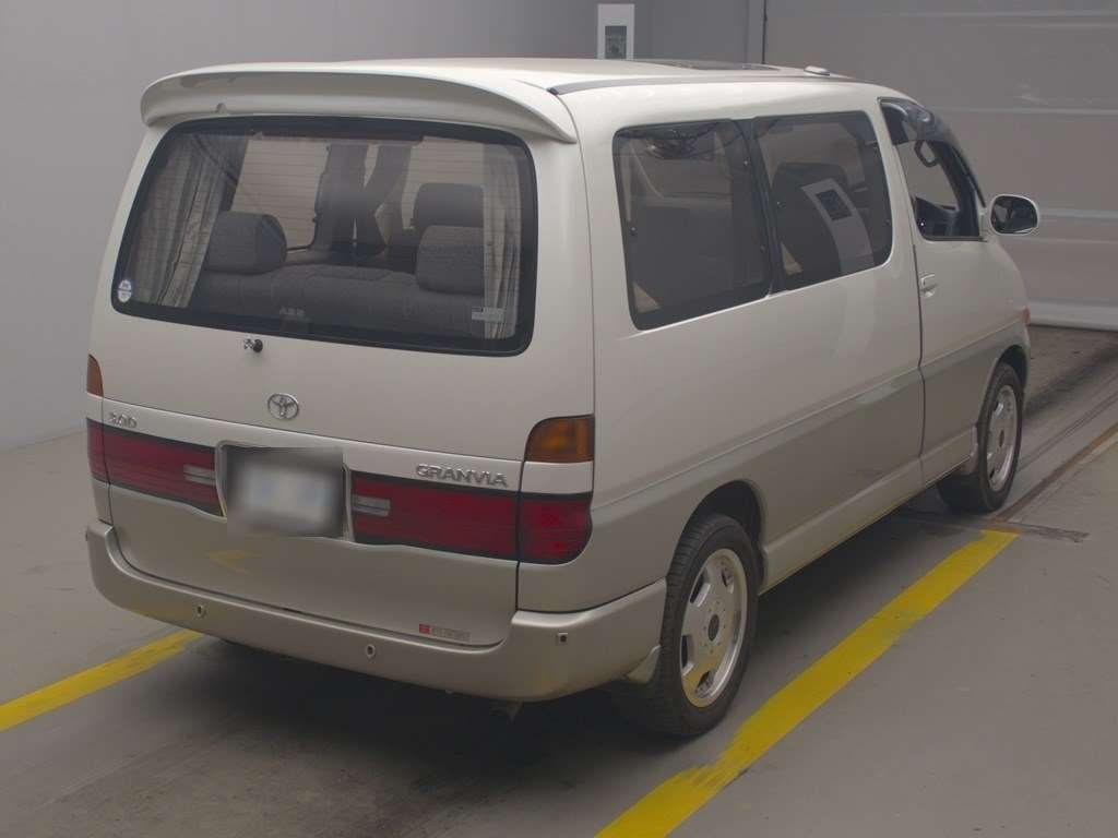 TOYOTA GRANVIA