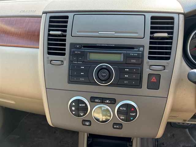 NISSAN TIIDA LATIO