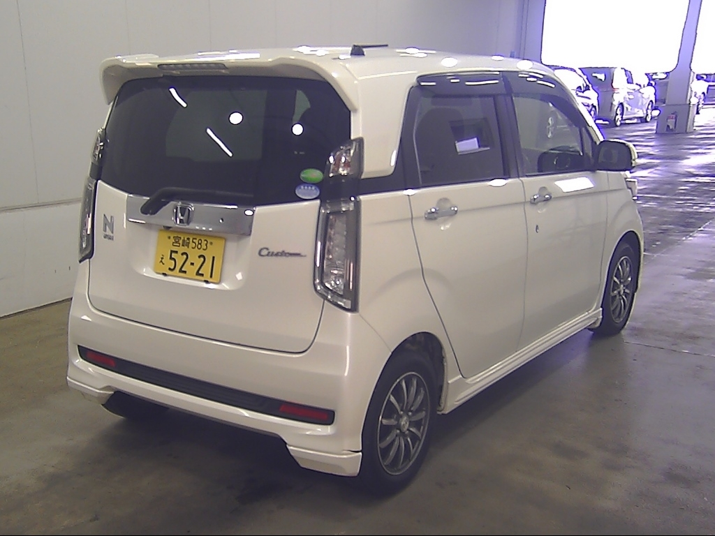 HONDA N-WGN
