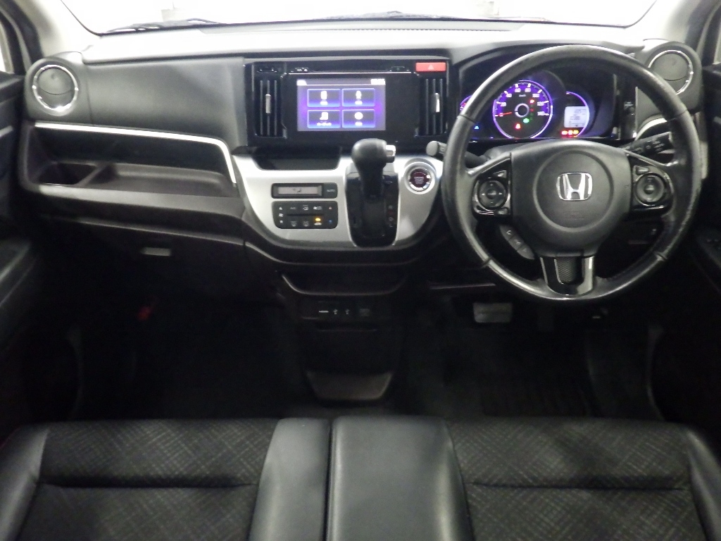 HONDA N-WGN