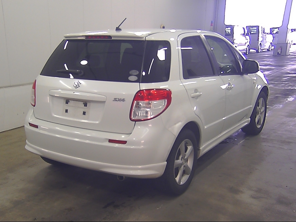SUZUKI SX4