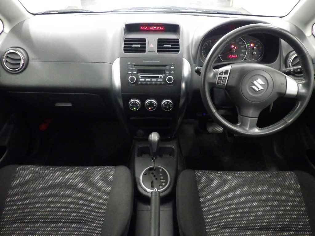 SUZUKI SX4
