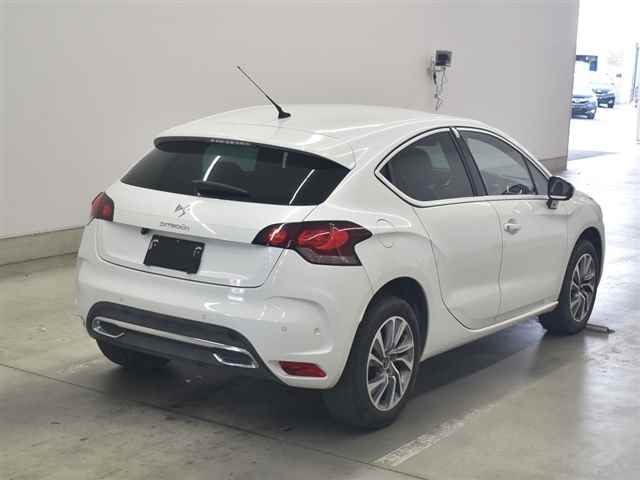 CITROEN DS4