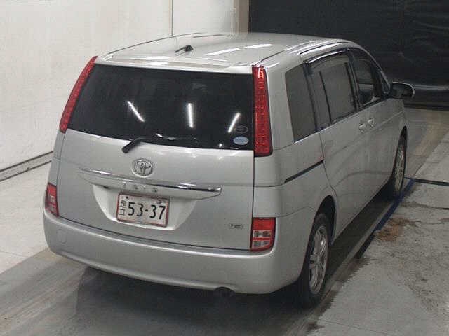 TOYOTA ISIS