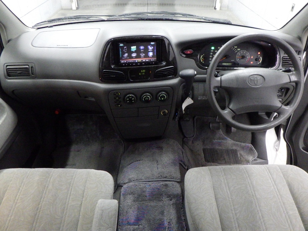 TOYOTA LITE ACE NOAH