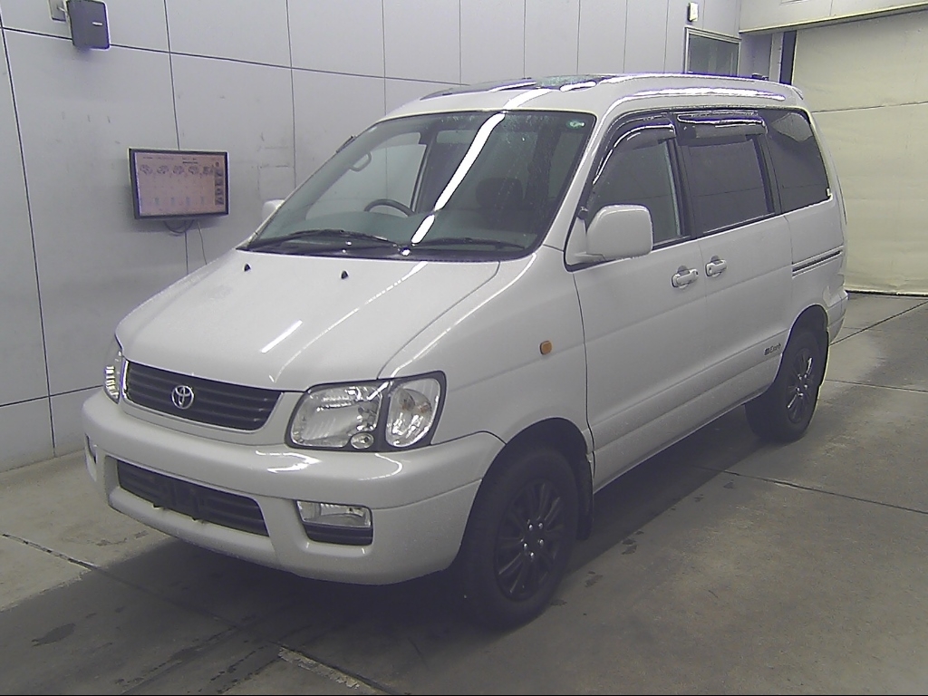 TOYOTA LITE ACE NOAH