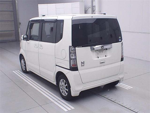 HONDA N-BOX+