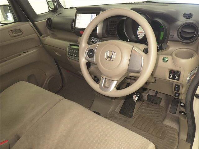 HONDA N-BOX+