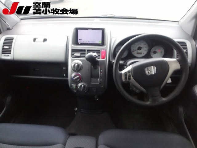 HONDA MOBILIO SPIKE