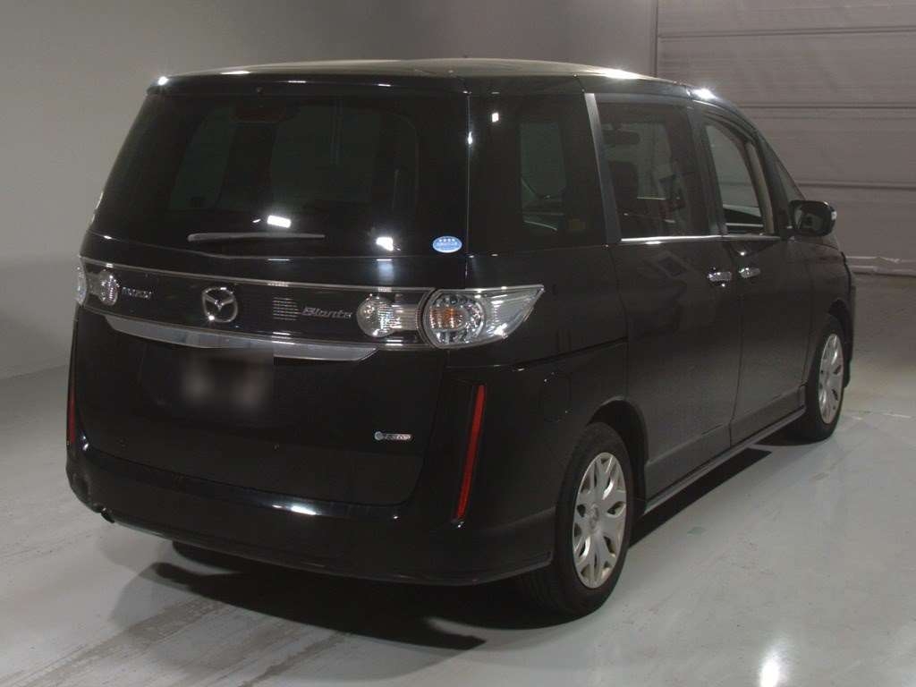 MAZDA BIANTE