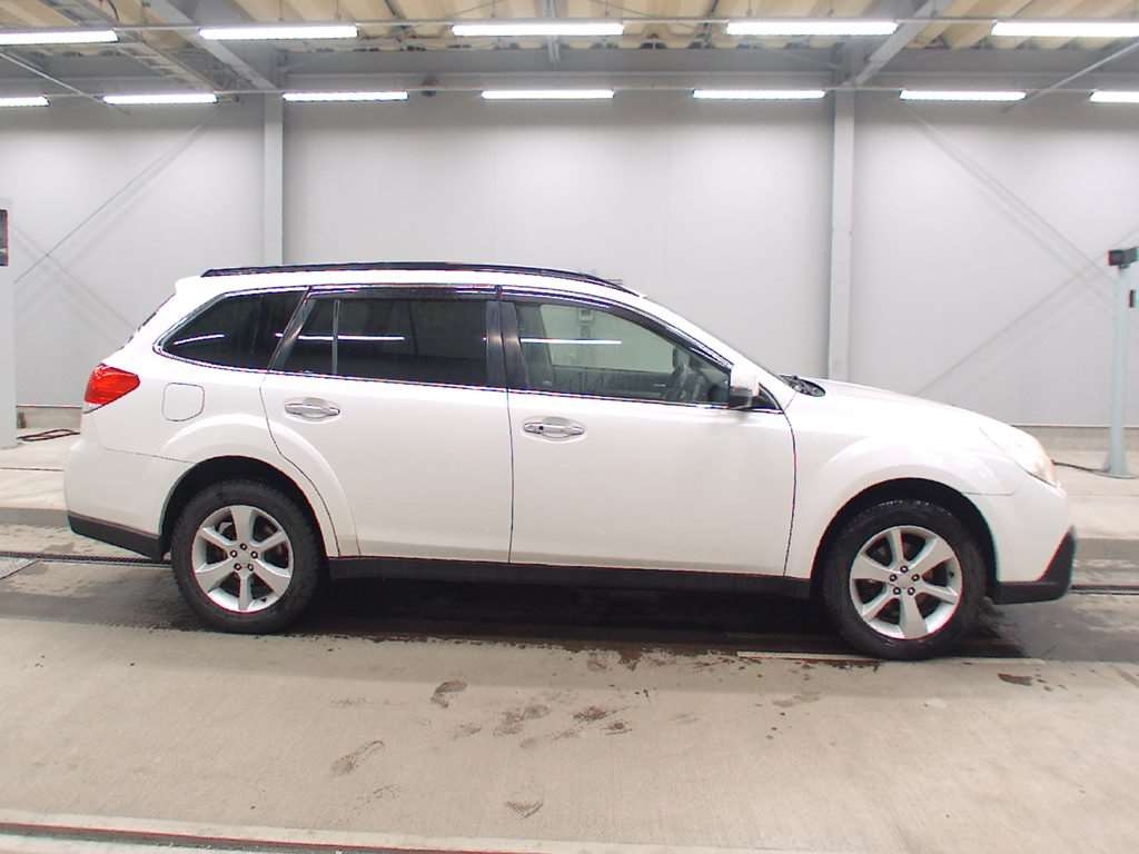 SUBARU OUTBACK