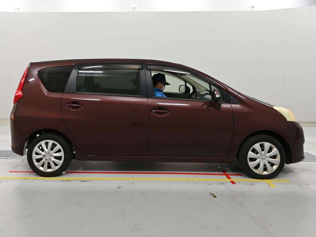 TOYOTA PASSO SETTE