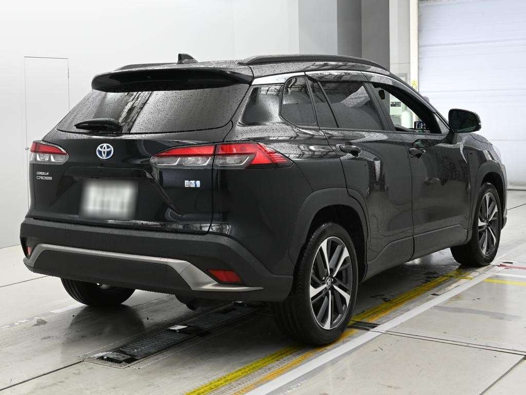 TOYOTA COROLLA CROSS