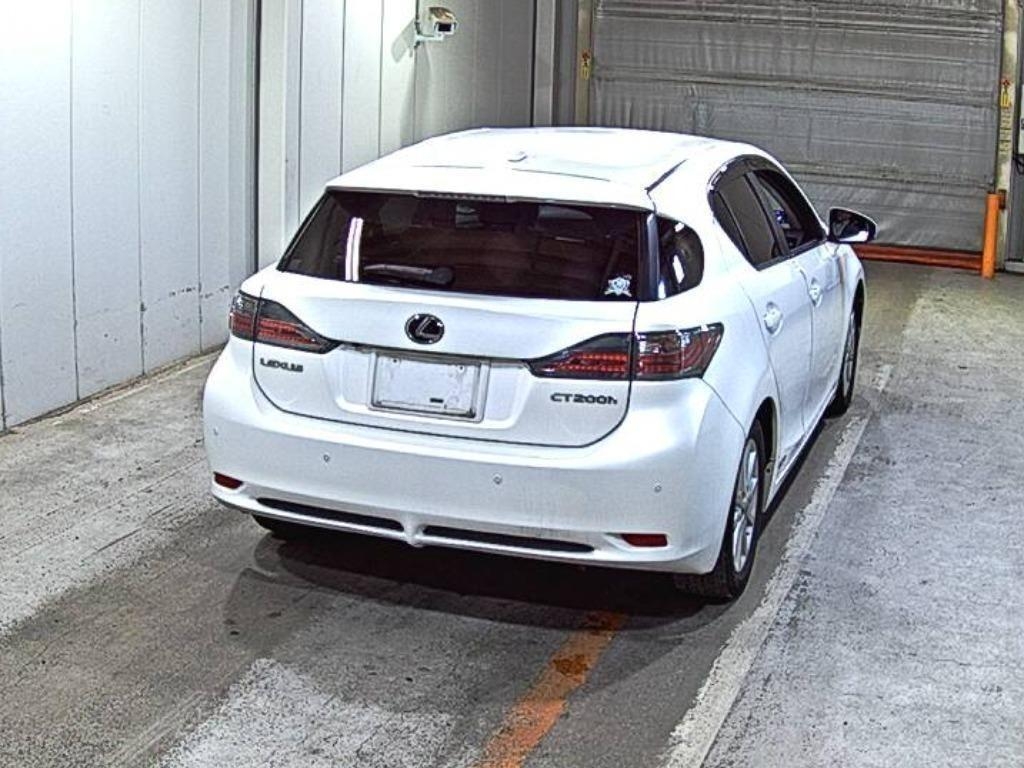 LEXUS CT200H