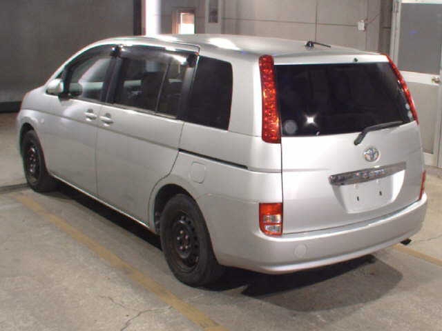 TOYOTA ISIS