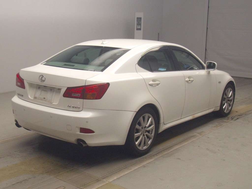 LEXUS IS250