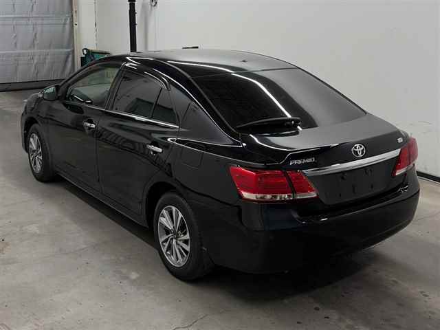 TOYOTA PREMIO