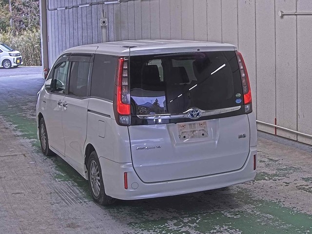 TOYOTA ESQUIRE