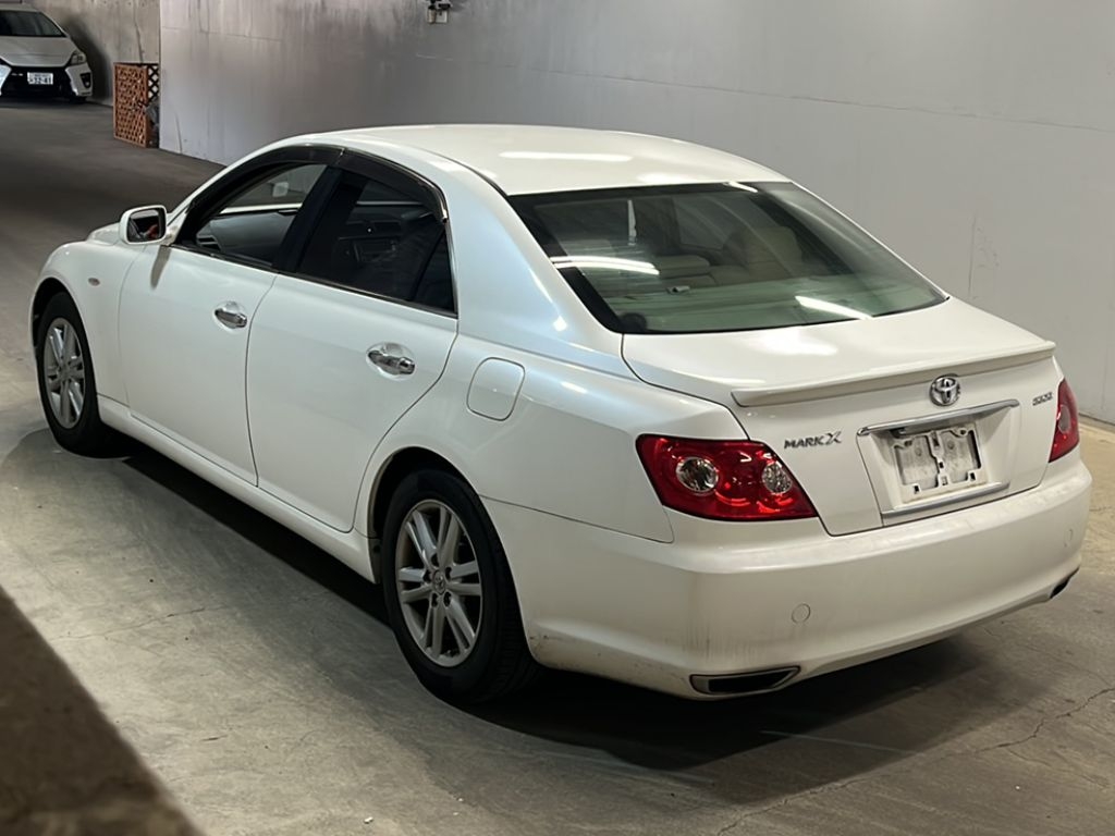 TOYOTA MARK X