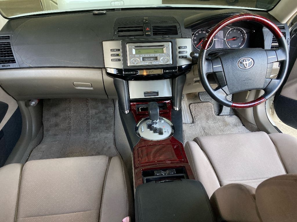 TOYOTA MARK X