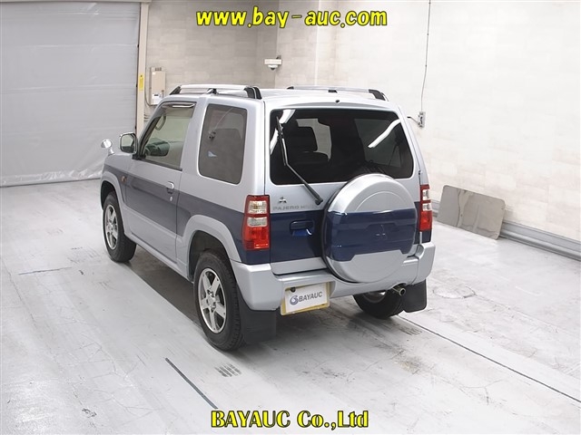 MITSUBISHI PAJERO MINI