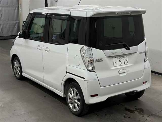 MITSUBISHI EK SPACE