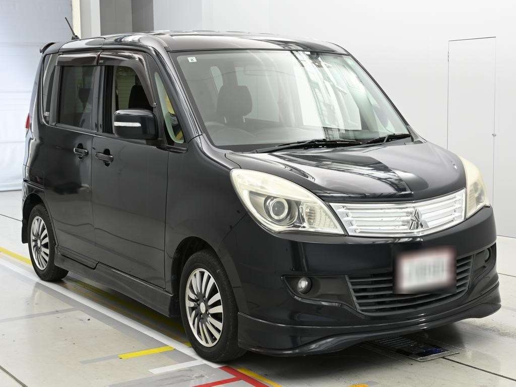 MITSUBISHI DELICA D:2