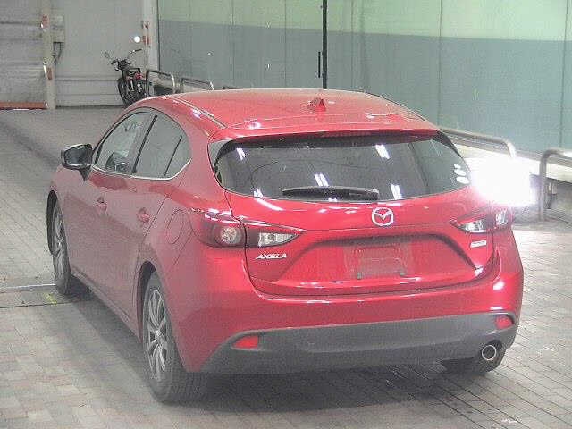 MAZDA AXELA