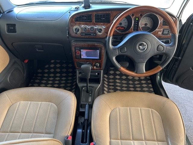 DAIHATSU MIRA GINO