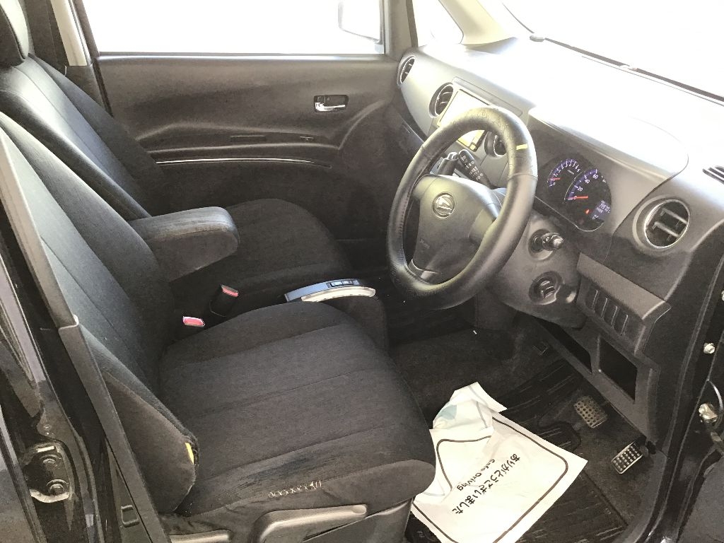 DAIHATSU TANTO EXE