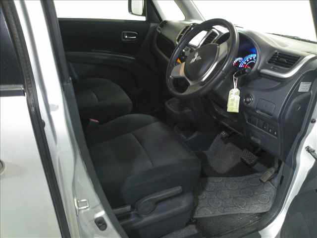 MITSUBISHI DELICA D:2