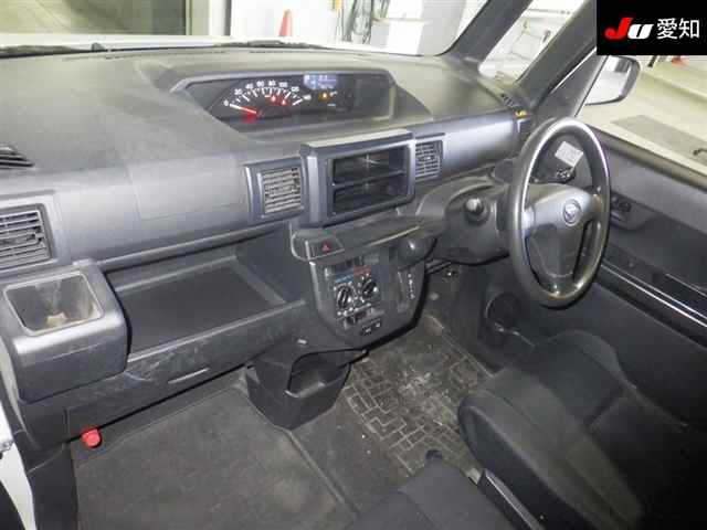 DAIHATSU HIJET CADDIE