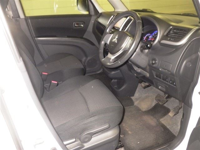 MITSUBISHI DELICA D:2