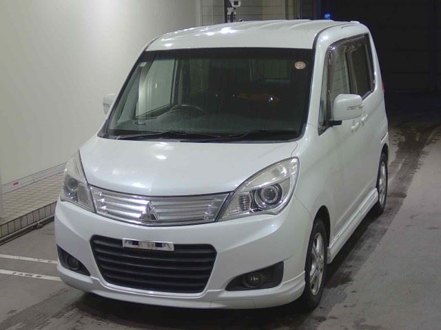 MITSUBISHI DELICA D:2