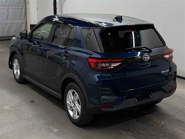 DAIHATSU ROCKY