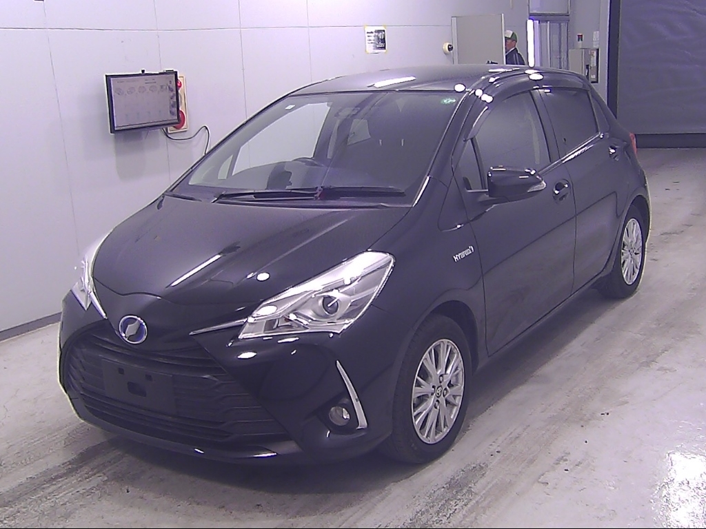 TOYOTA VITZ