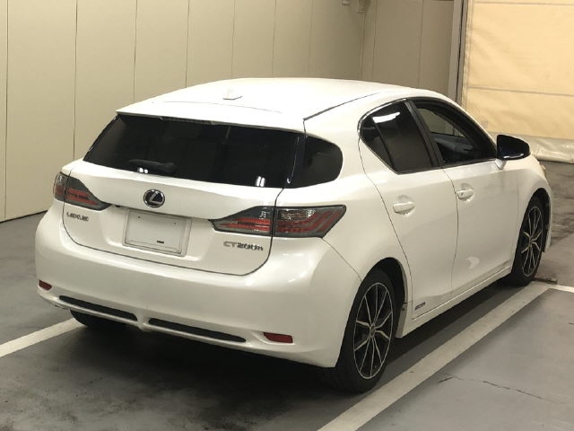 LEXUS CT200H