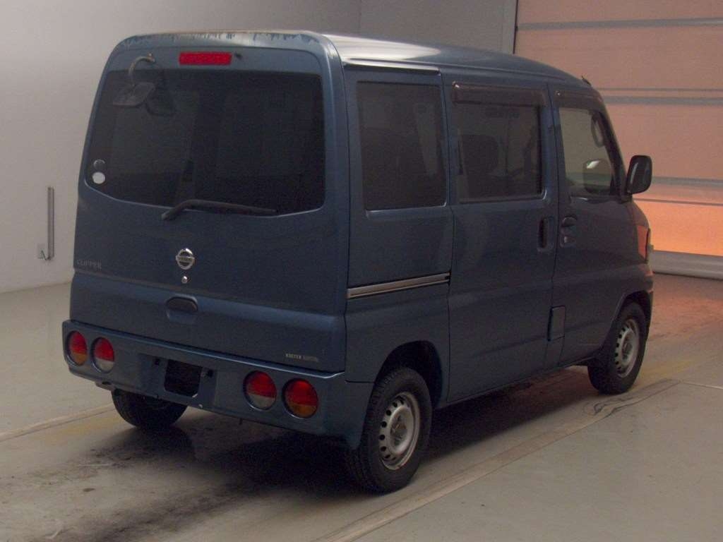 NISSAN CLIPPER