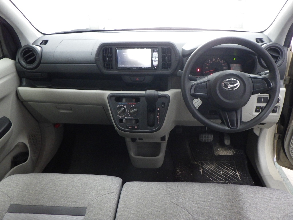 DAIHATSU BOON
