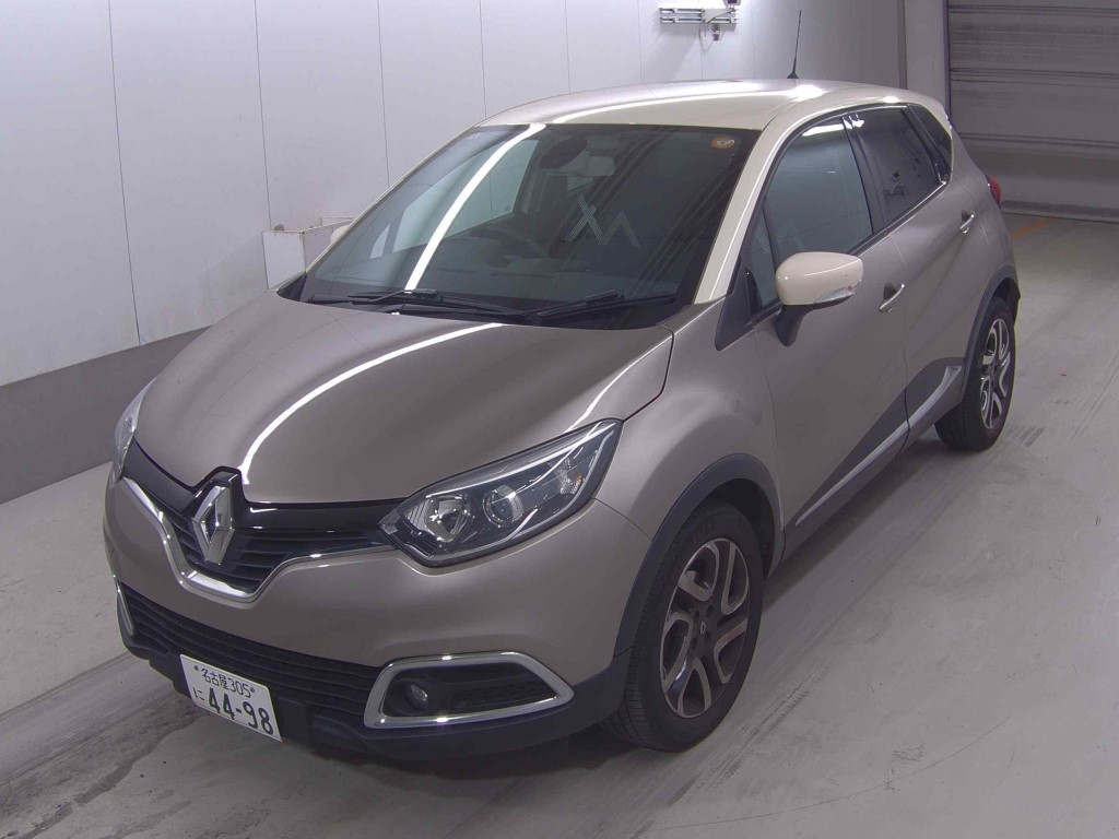 RENAULT CAPTUR