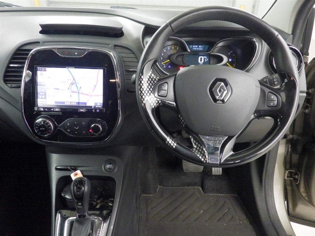 RENAULT CAPTUR