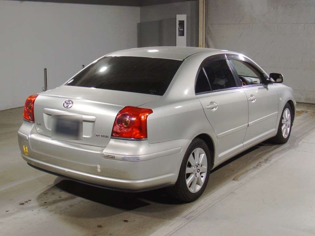 TOYOTA AVENSIS